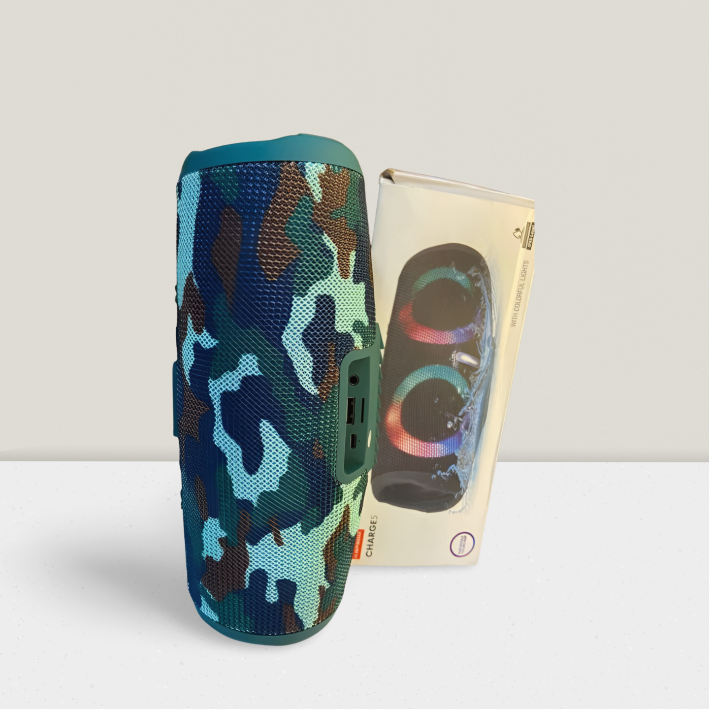 Caixa de Som Bluetooth Rajada Charge 5 Led RGB - JBL